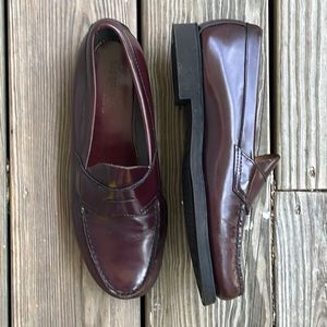 Weejuns G.H. Bass & Co leather loafers